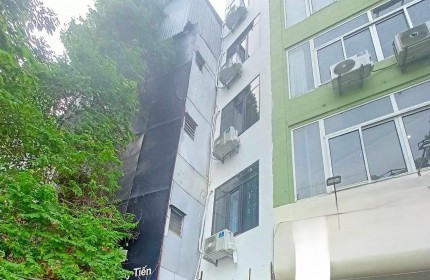Cho thuê MBKD HÀNG ĂN, CÀ PHÊ MP Hàng Muối, Hoàn Kiếm - DT 31m - 3 tầng - MT 3m - Giá 19,5 Triệu.